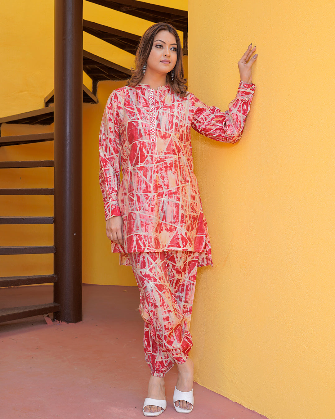 Pure Muslin Silk Coord Set with Sparkle Work